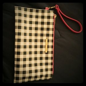 Large wristlet/wallet